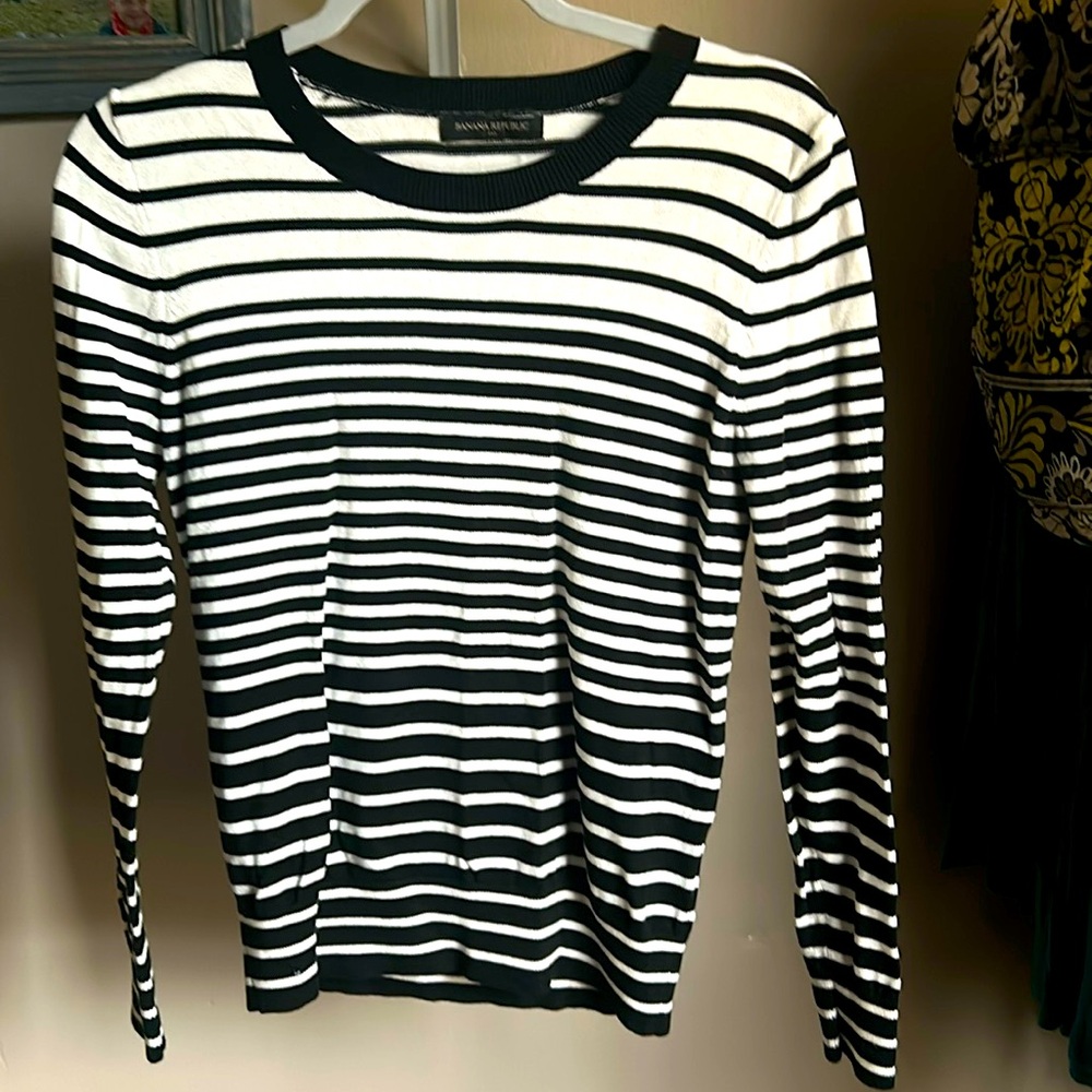 Banana Republic striped sweater S